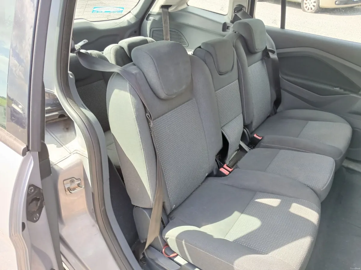 Ford Grand C-Max 2011 - Image 3