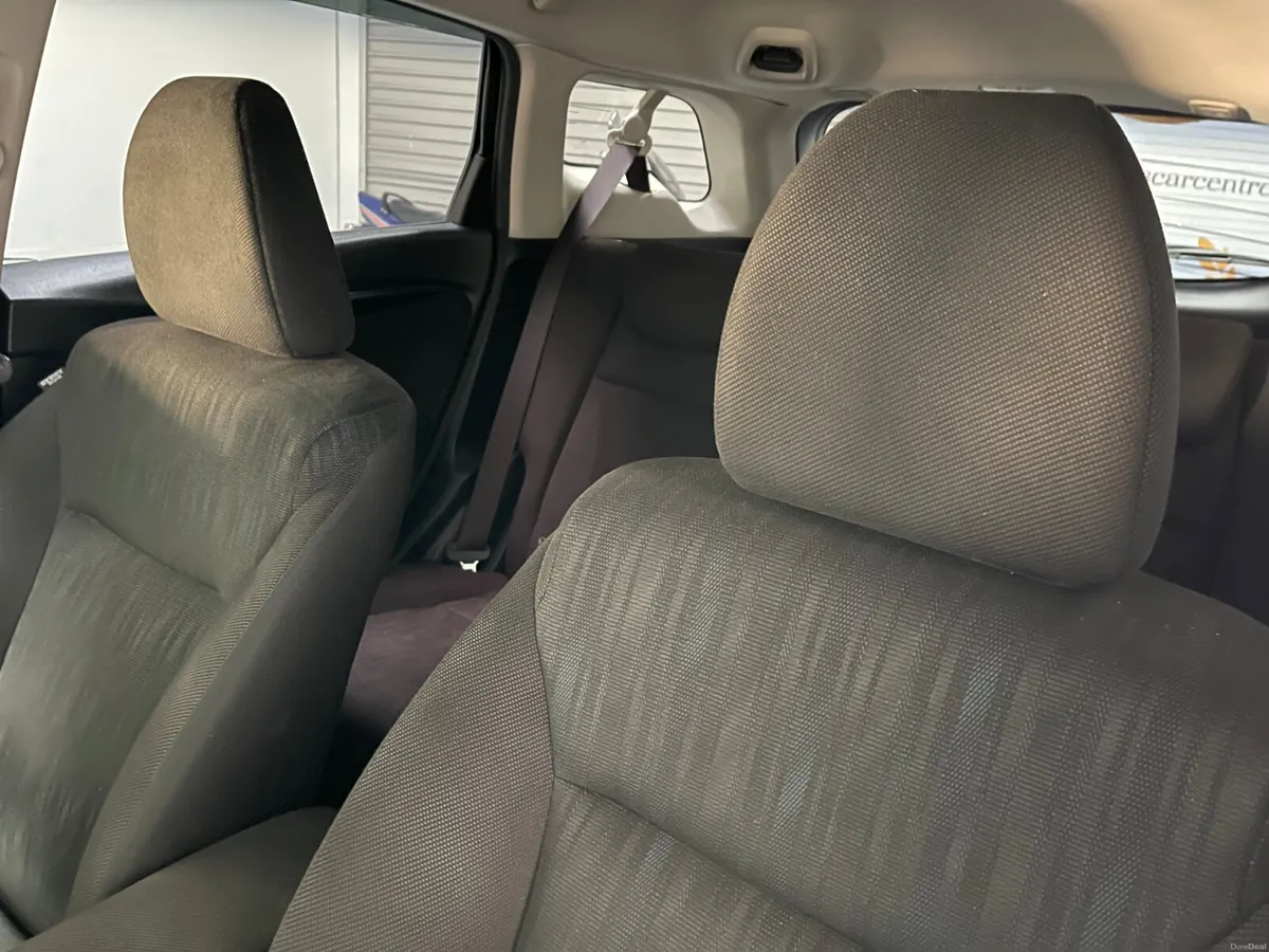 2021 Honda Shuttle Hybrid 1.5 Automatic 5dr Model - Image 4
