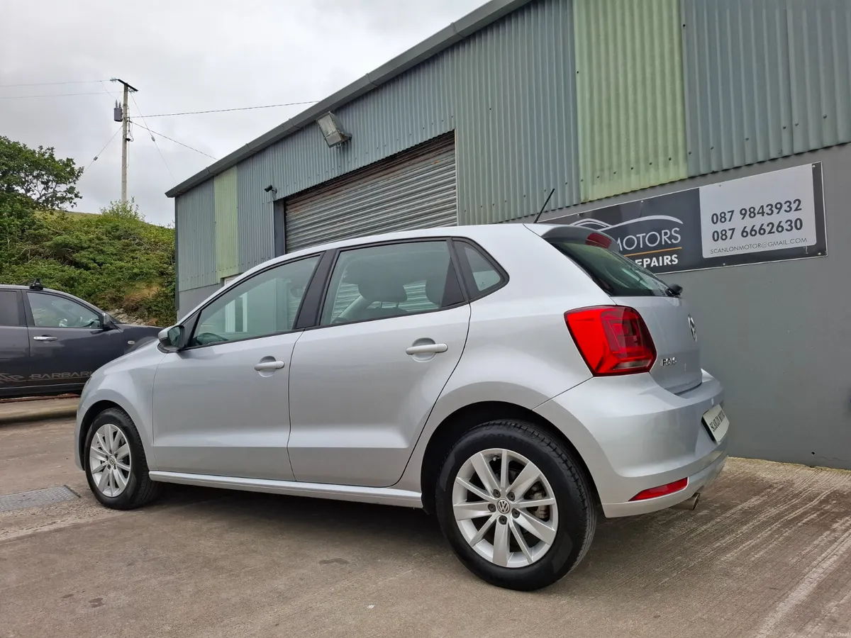 142Volkswagen Polo 2014 Automatic - Image 2