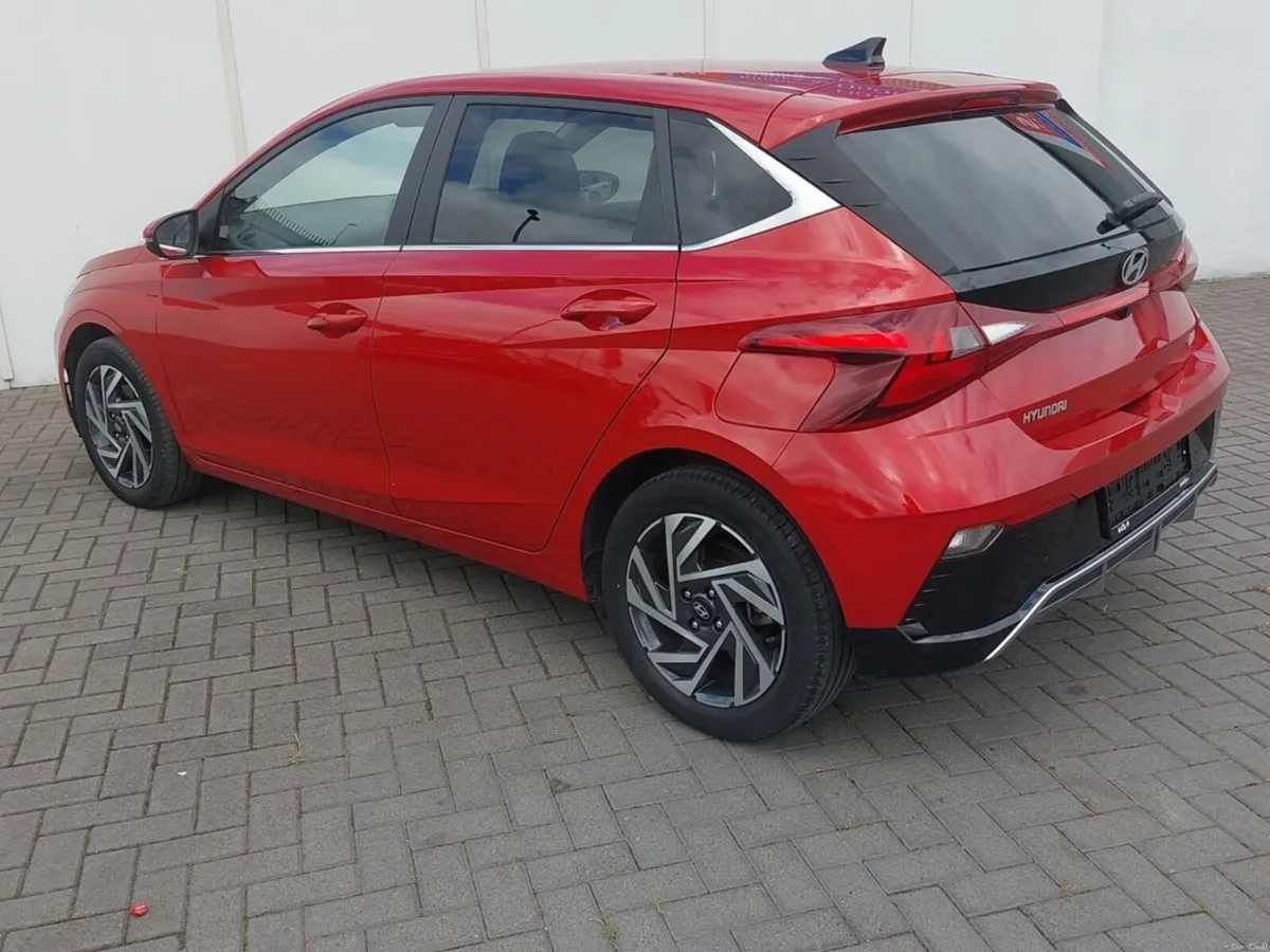 Hyundai i20 i20 Deluxe Plus Auto - Image 2