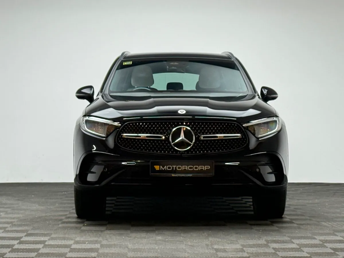 Mercedes-Benz GLC 300E AMG LINE PLUS 4MATIC - Image 2