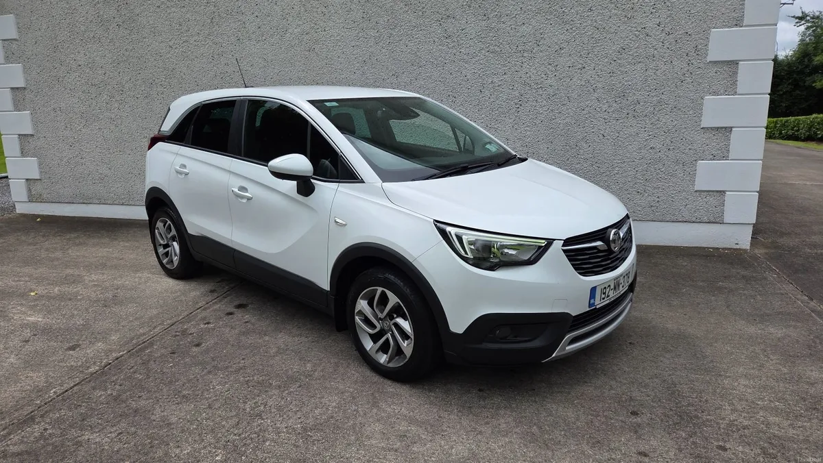 192 Vauxhall Crossland X 1.5 Techline F/S/H - Image 2