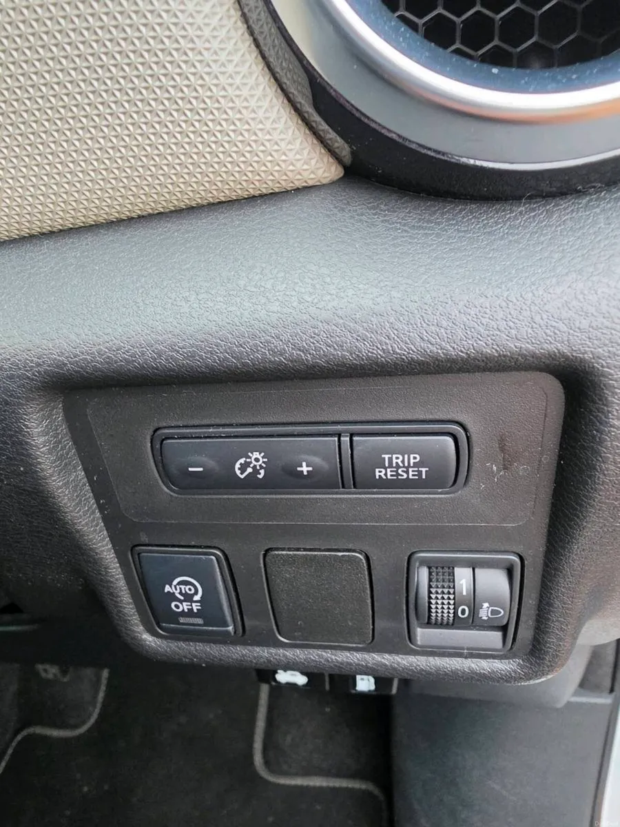 Nissan Micra 1.0 SV MY20 4 Door, NCT JULY 2028 - Image 6