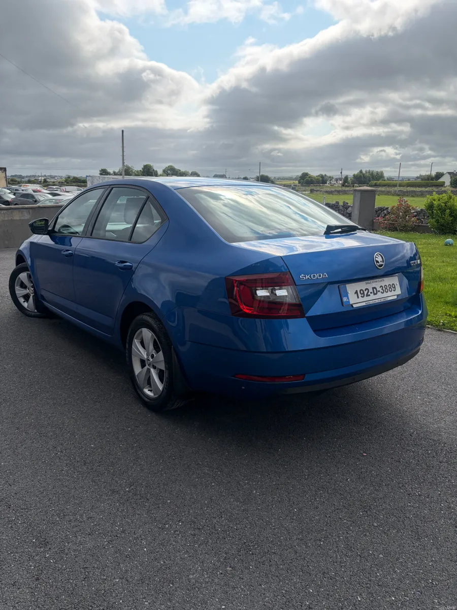 Skoda Octavia 2019 - Image 3