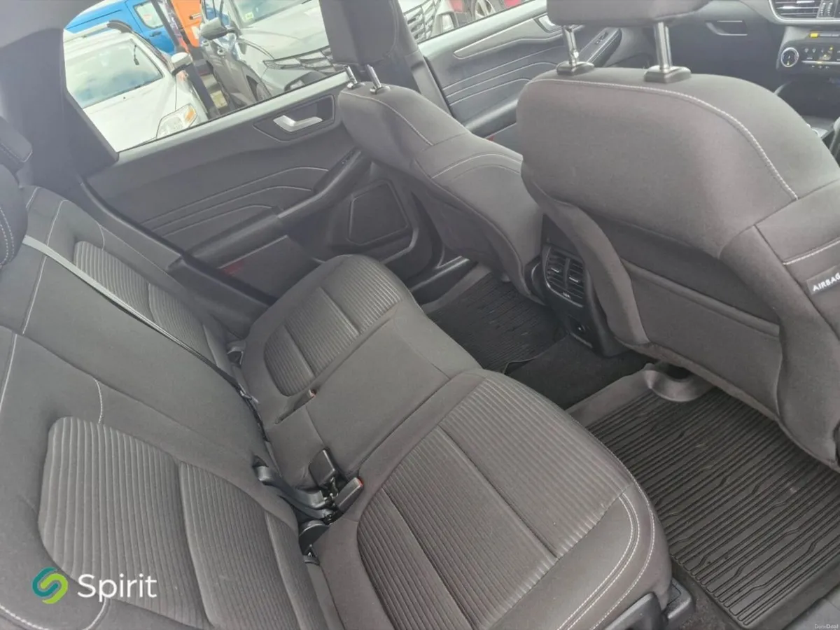Ford Kuga 2.5 Duratec 225PS PHEV Titanium Auto Cal - Image 5
