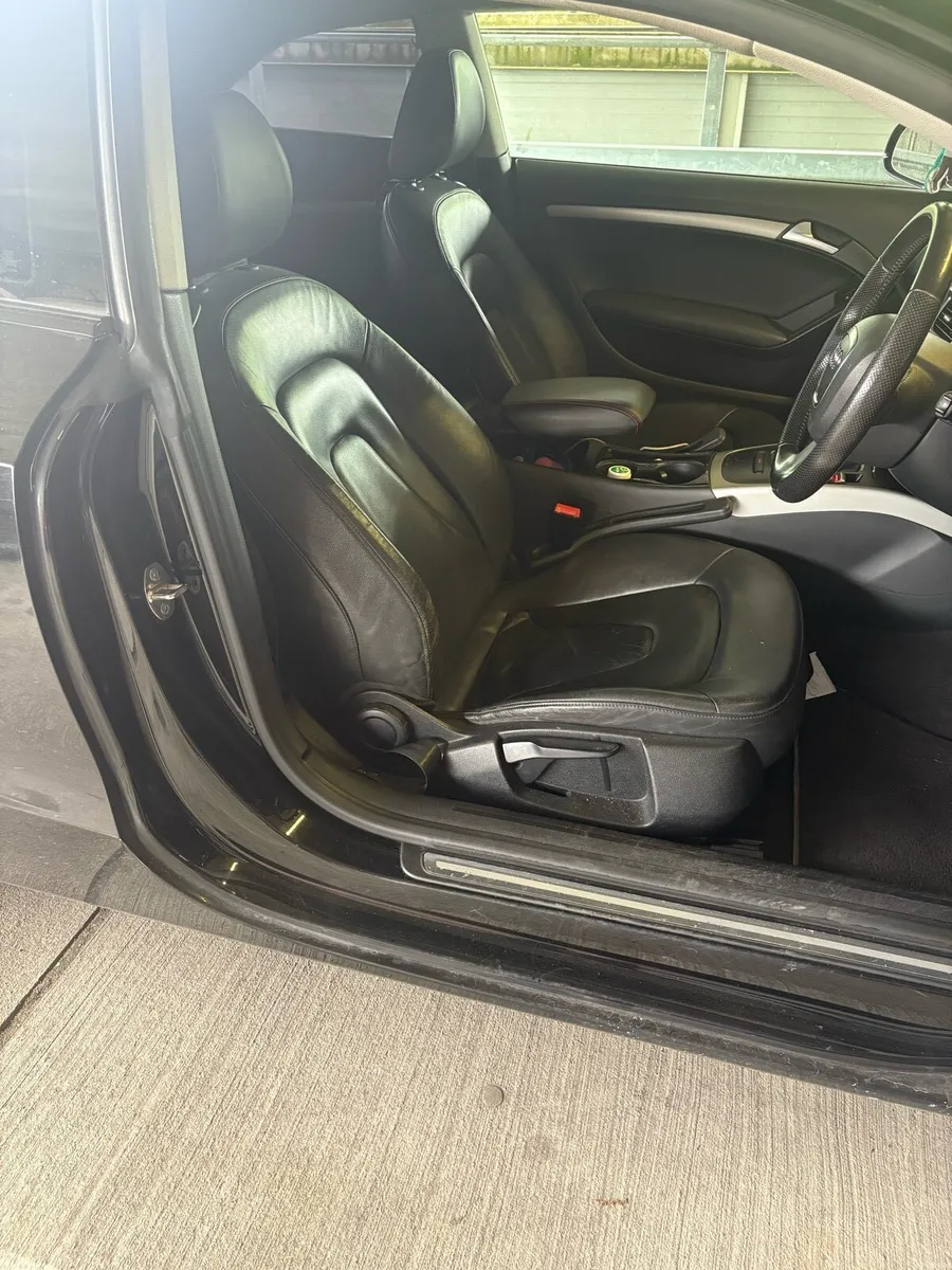 AUDI A5 - Image 2