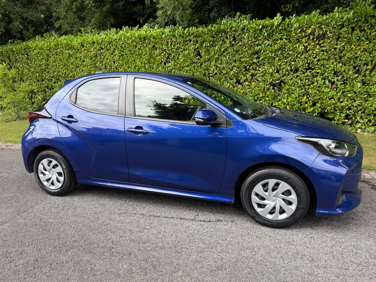 2021 Toyota Yaris Hybrid Automatic – Low Mileage - Image 2