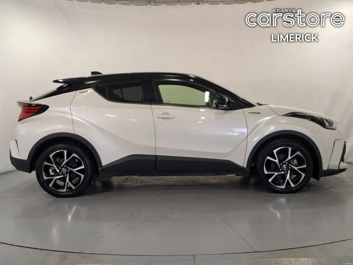 Toyota C-HR 1.8 - Image 2