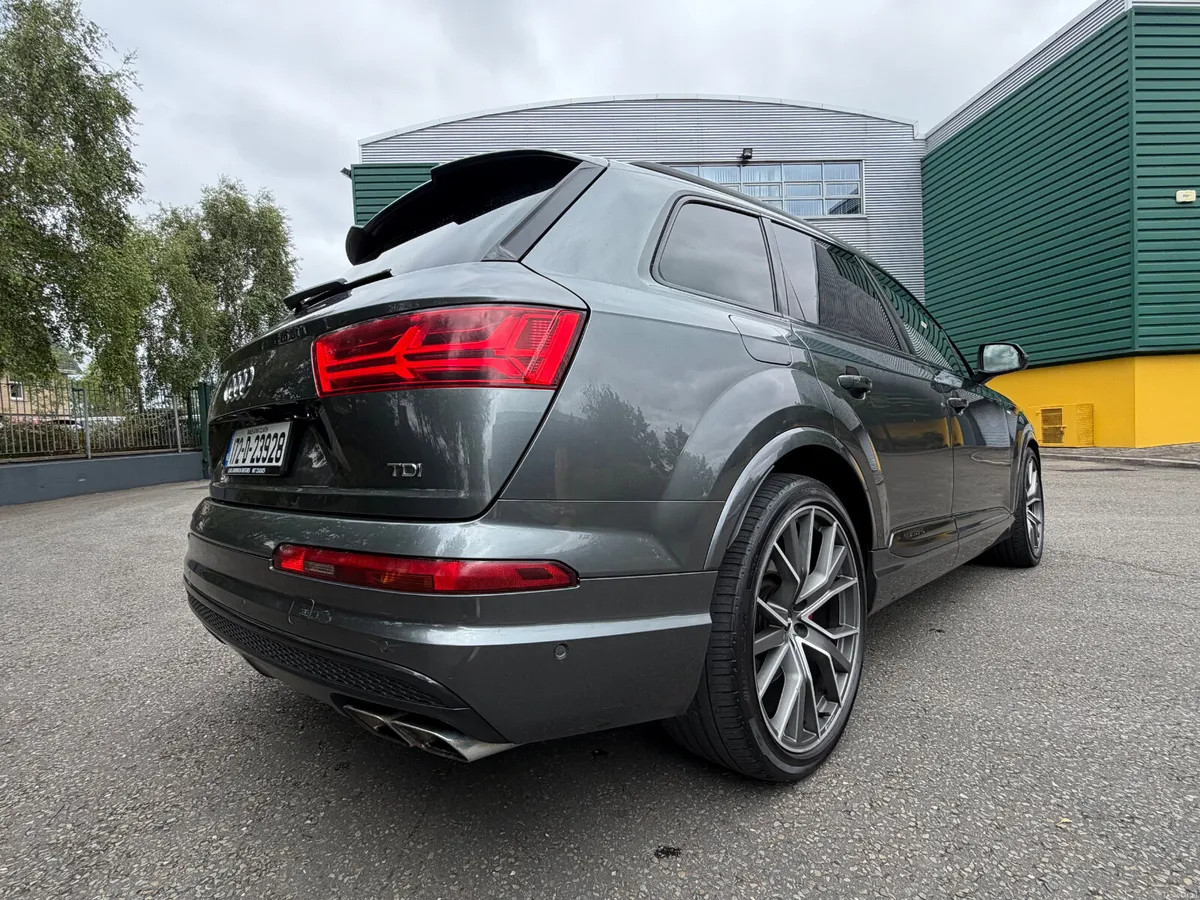 Audi SQ7 4.0 TDI V8 Quattro Mega Spec - Image 5