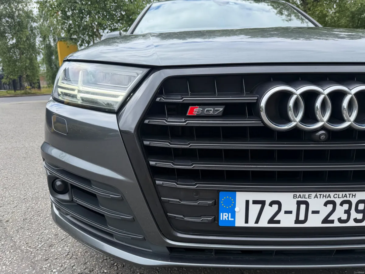 Audi SQ7 4.0 TDI V8 Quattro Mega Spec - Image 3