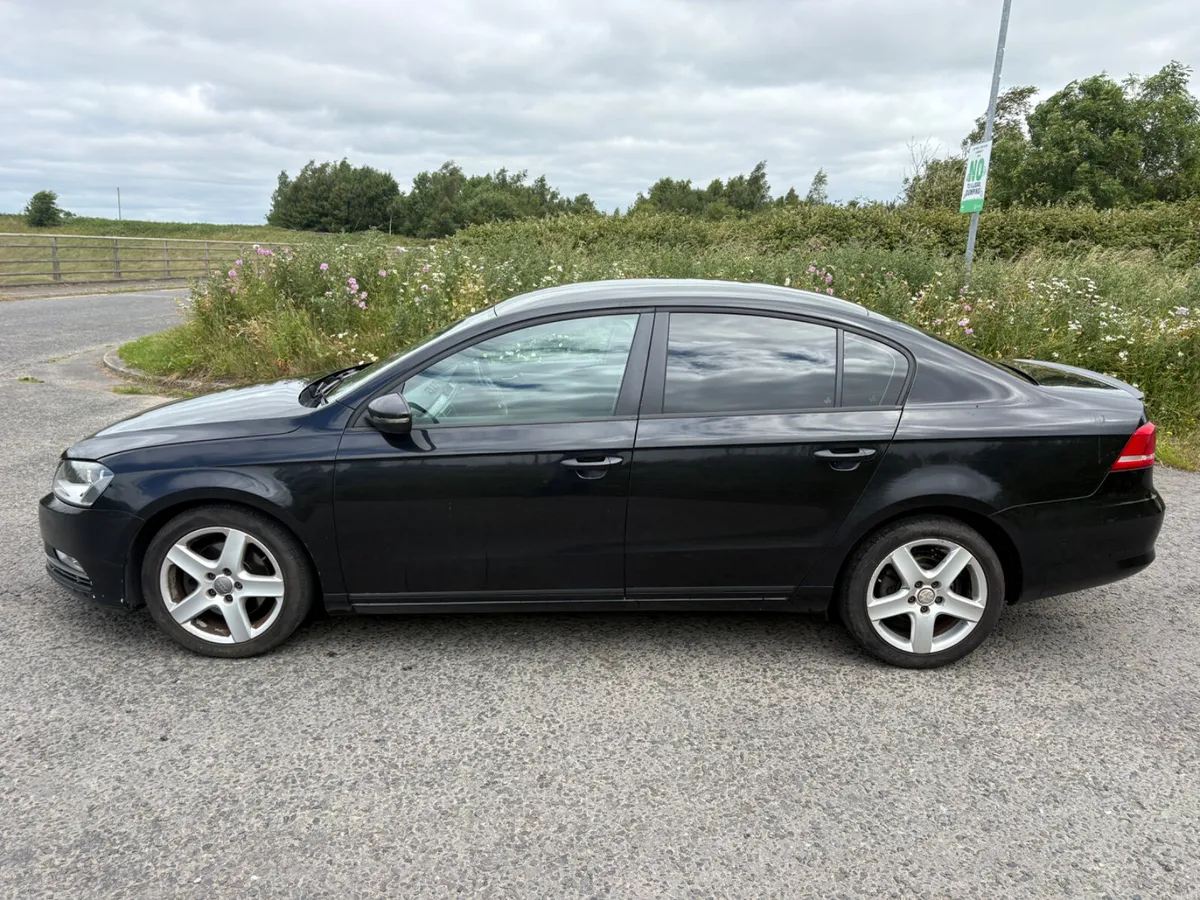 Vw Passat 2014 1.6 Tdi Manual Clean Car - Image 4