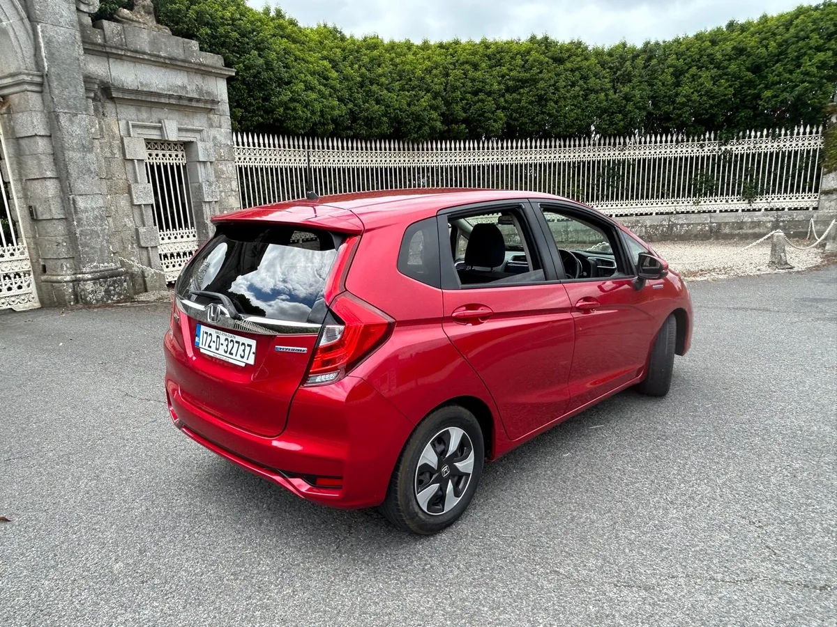 HondaFit Hybrid - 111K km - NCT 06/28 - JAP Import - Image 5