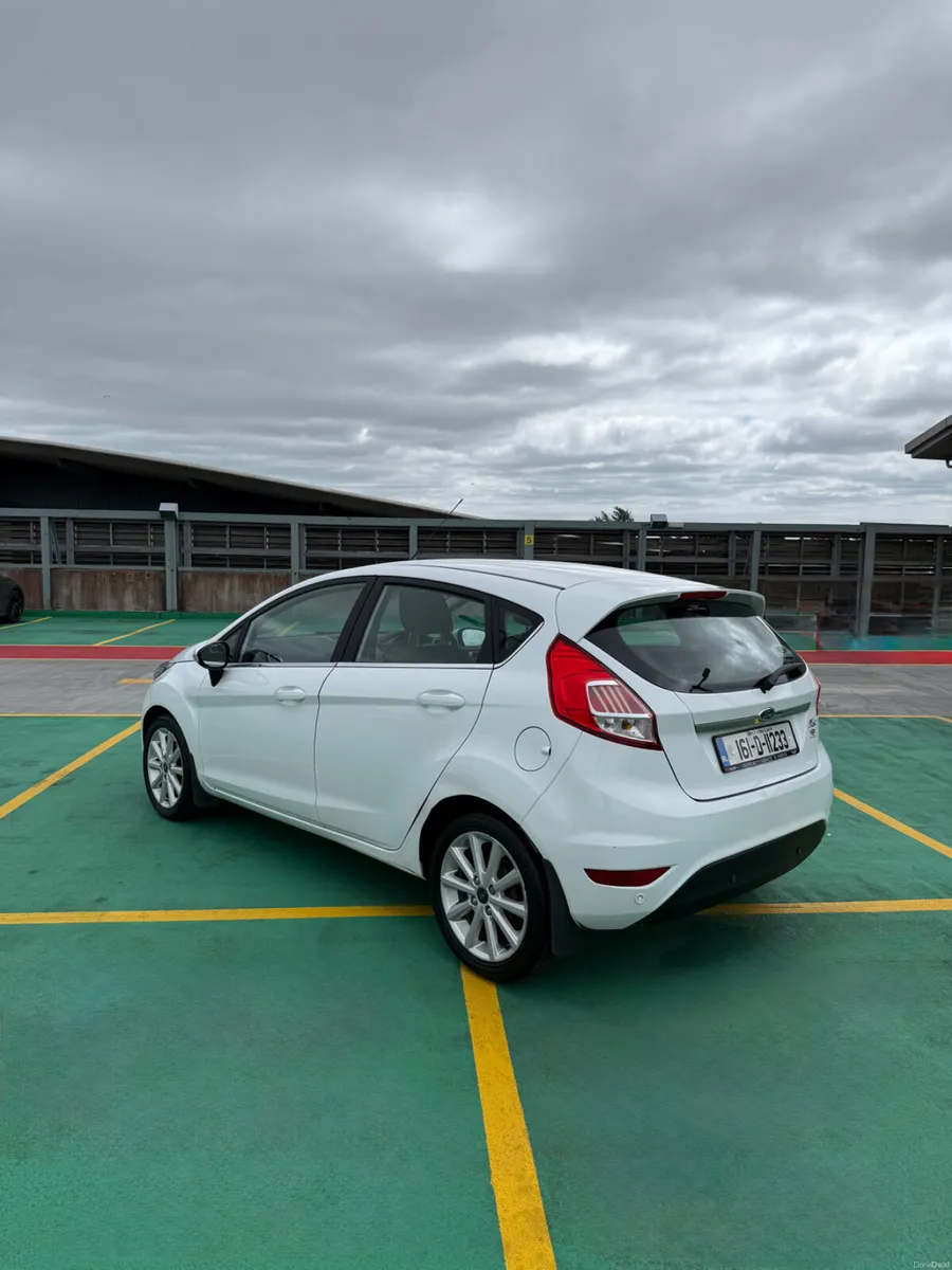 161 Ford Fiesta 1.2 Petrol - VERY LOW MILEAGE - Image 4