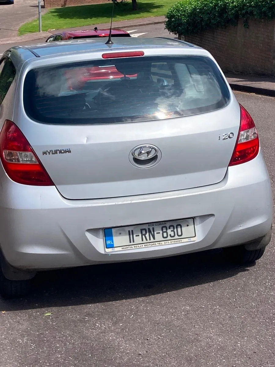 2011 Hyundai i20 - Image 2