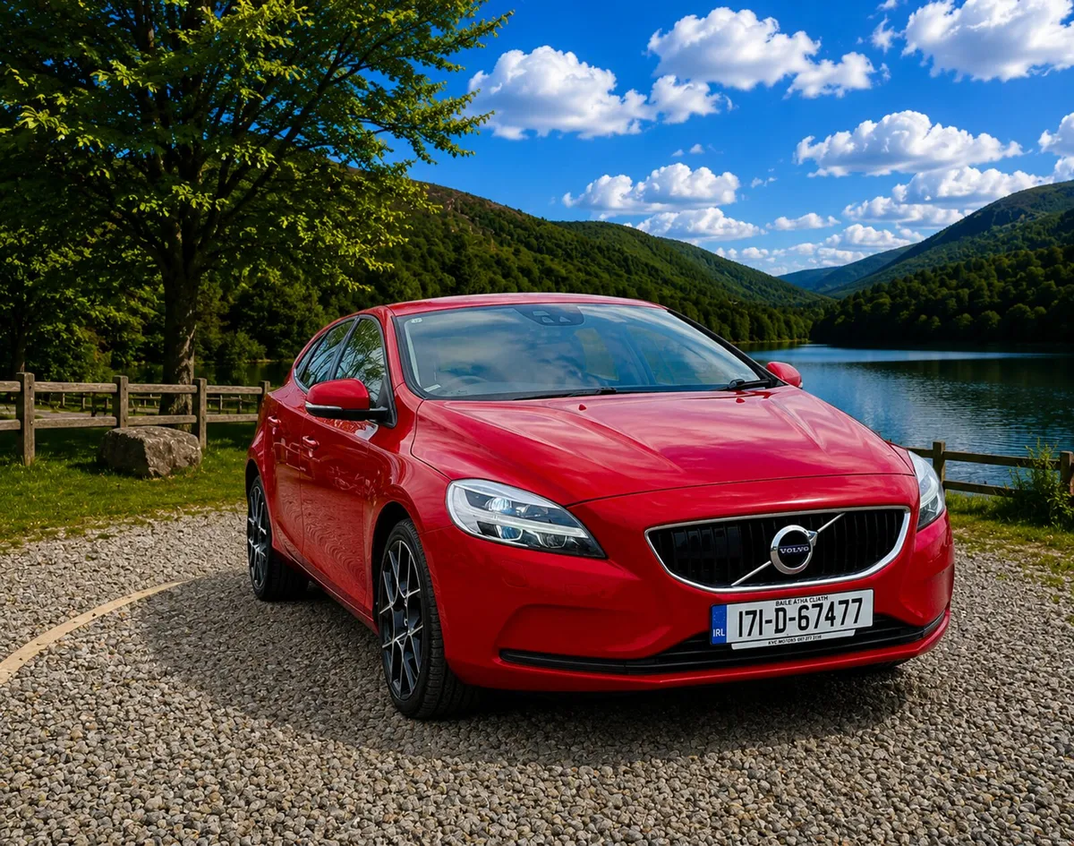 VOLVO V40 2017 2.0, DIESEL