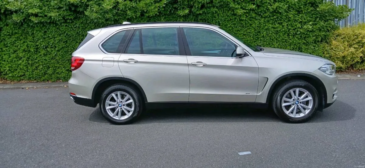 2016 bmw x5  2.0xdrive40e automatic - Image 2