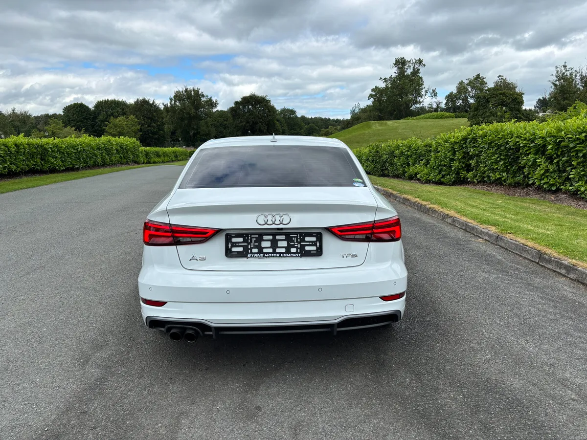 AUDI A3 SALOON 1.4 TFSI S LINE AUTO 2018 - Image 5