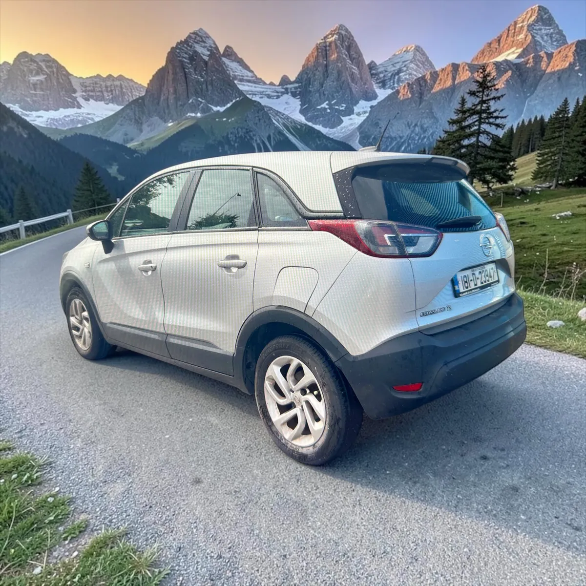 2018 Opel Crossland X 1.2i (82PS) 5 Speed SC - Image 6
