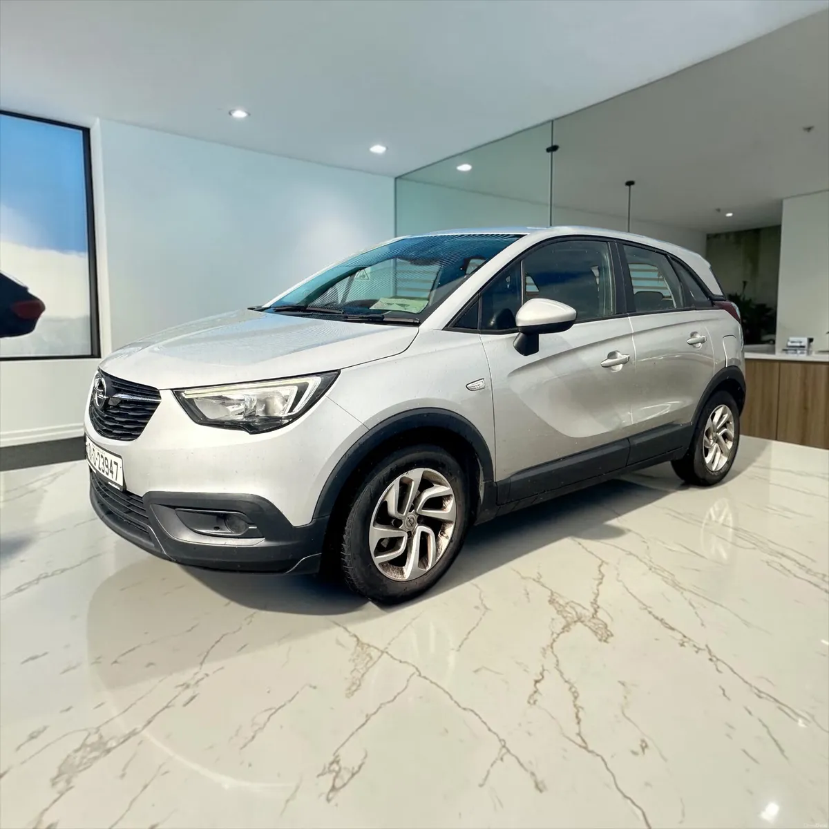 2018 Opel Crossland X 1.2i (82PS) 5 Speed SC - Image 1