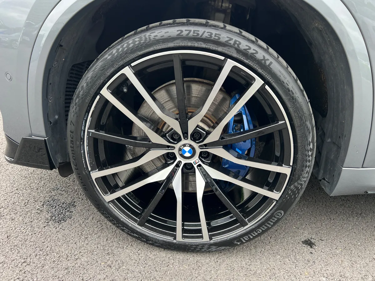 2025 BMW X5 XDrive 50E M Sport PHEV 3.0 Auto - Image 5
