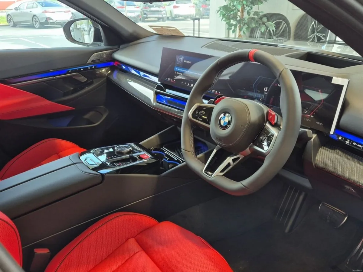 BMW M5 4.4 - Image 6