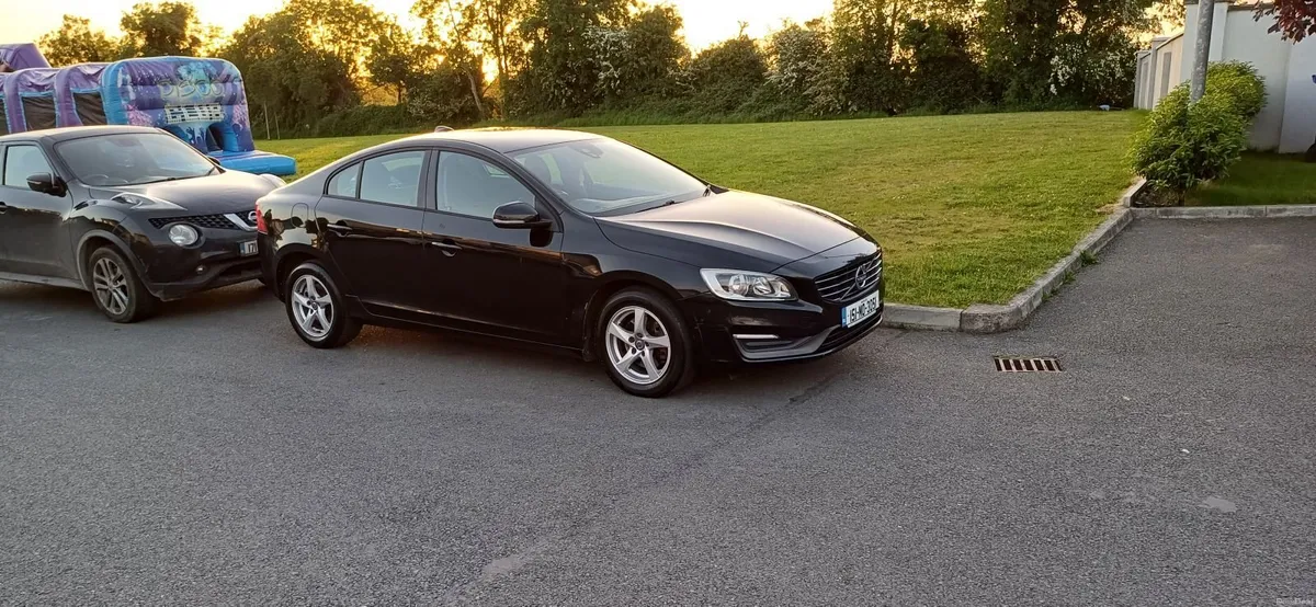 Volvo S60 2015 - Image 4