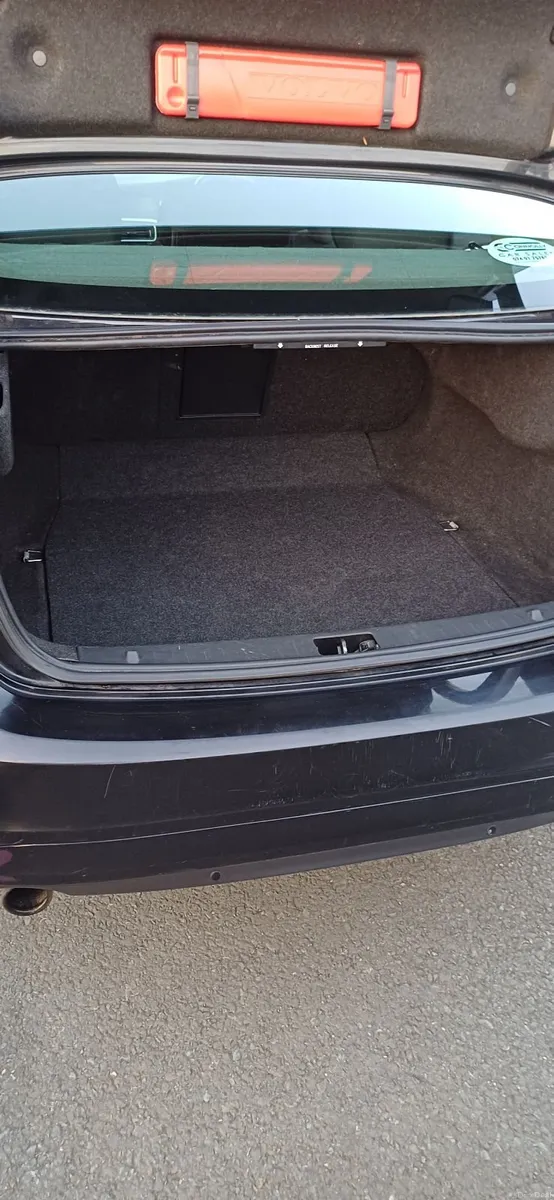 Volvo S60 2015 - Image 6