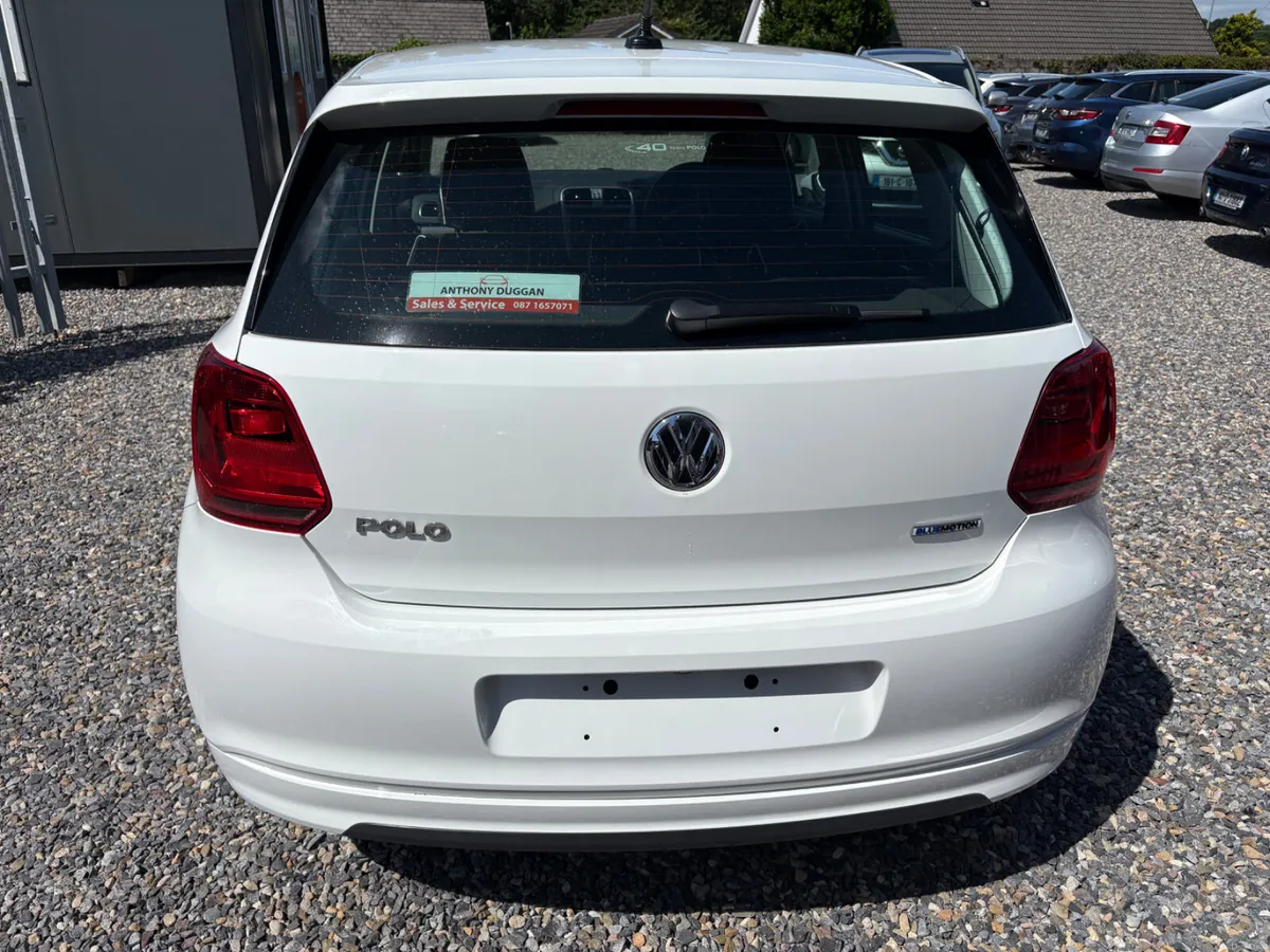 2017 Volkswagen polo 1.2 Automatic bluemotion - Image 4