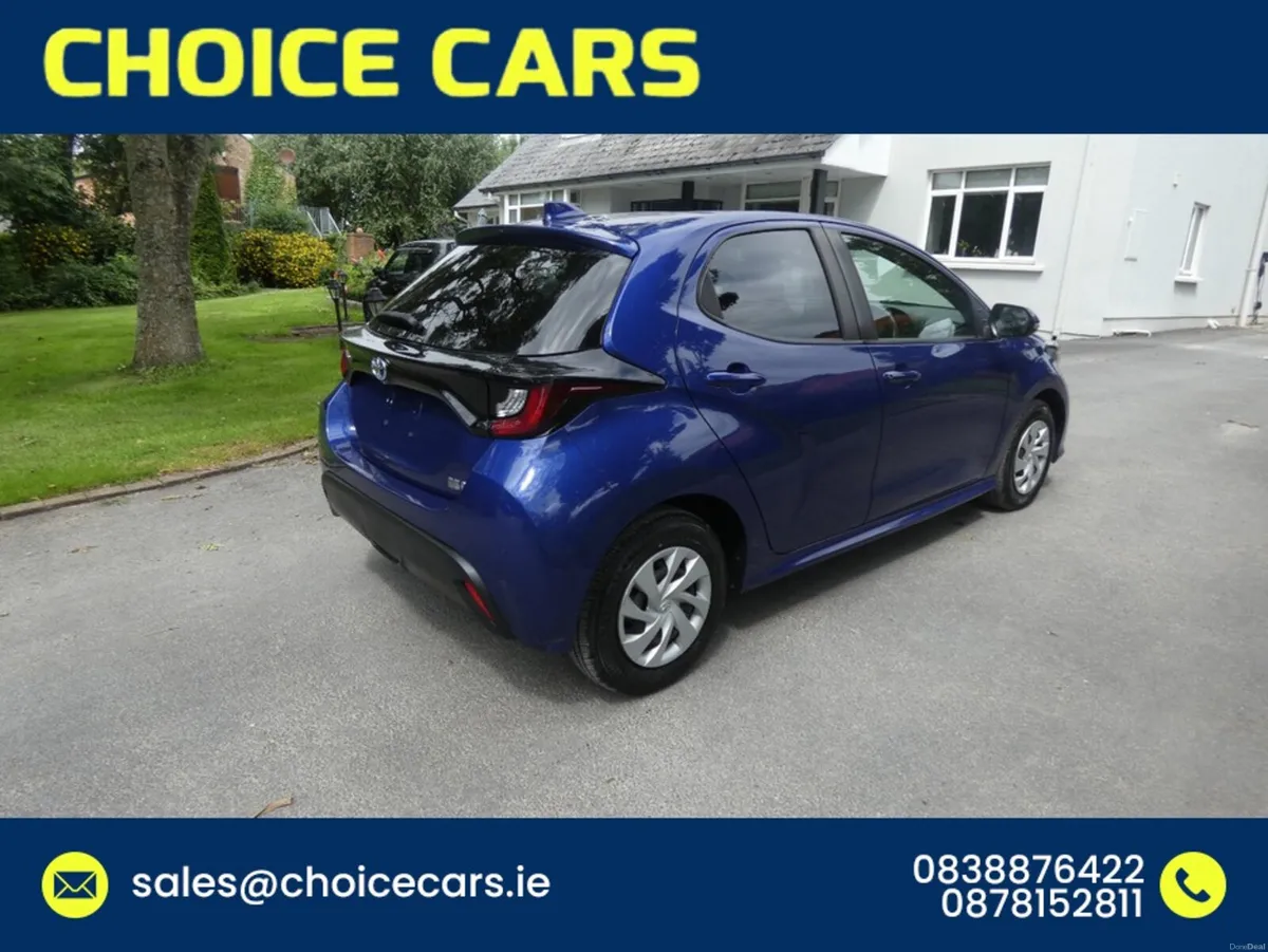 Toyota Yaris 1.5 AUTO HYBRID PARK SENSORS - Image 5