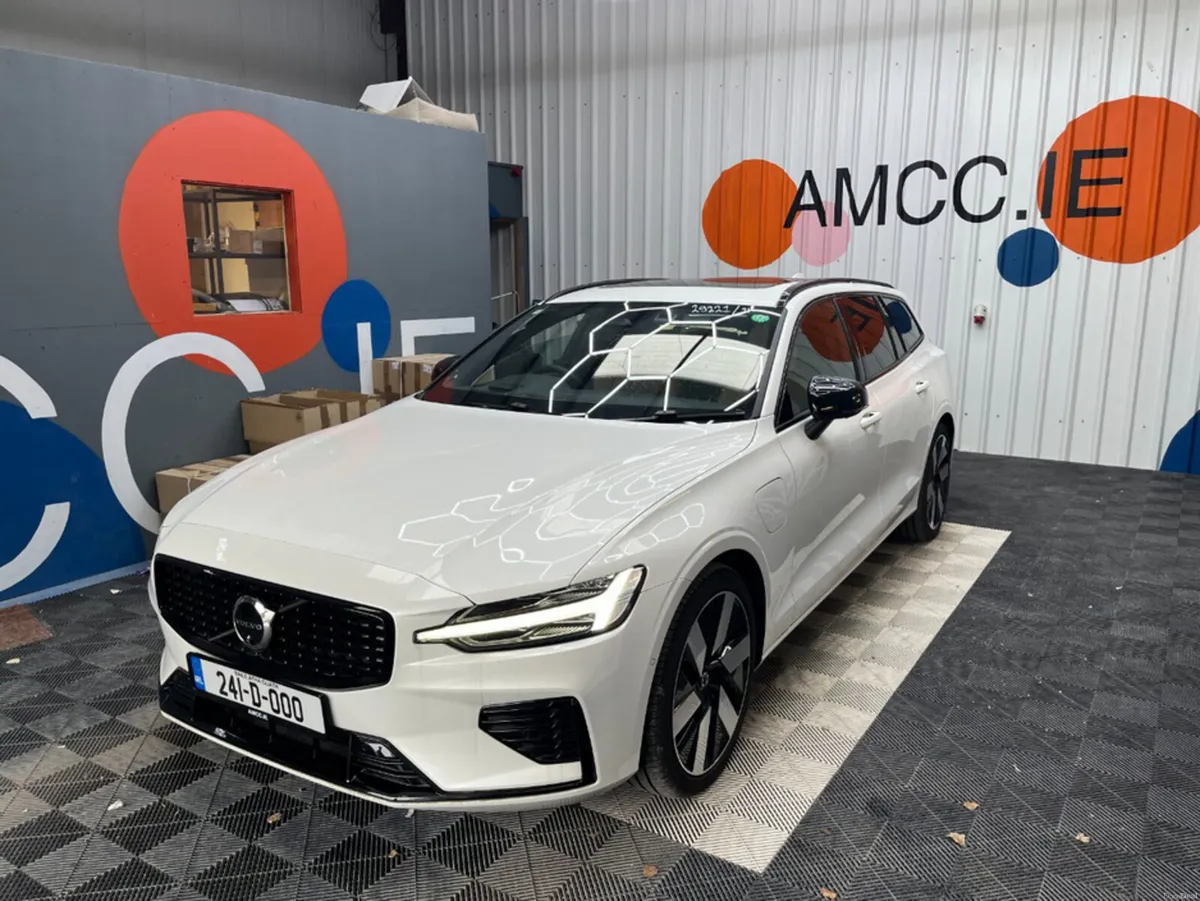 Volvo V60 2024 VOLVO V60 T6 PLUG-IN 2.0 AUTOMATIC - Image 5