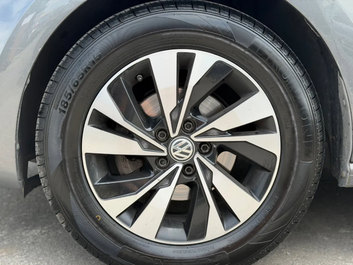 Volkswagen Polo TRENDLINE - Image 4