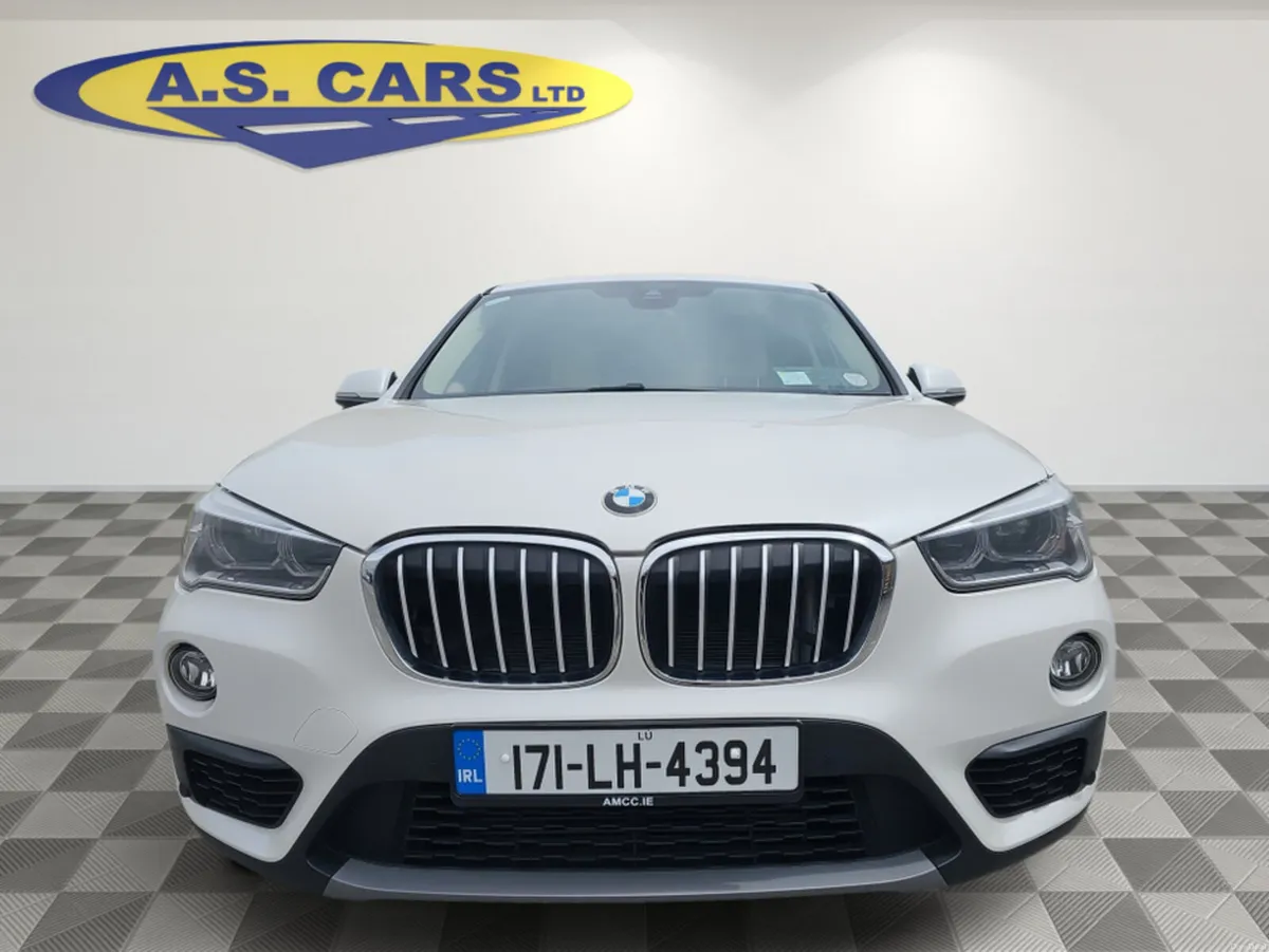 BMW X1 1.5L AUTO ** FULL BEIGE LEATHER  ** ELECTRI - Image 2