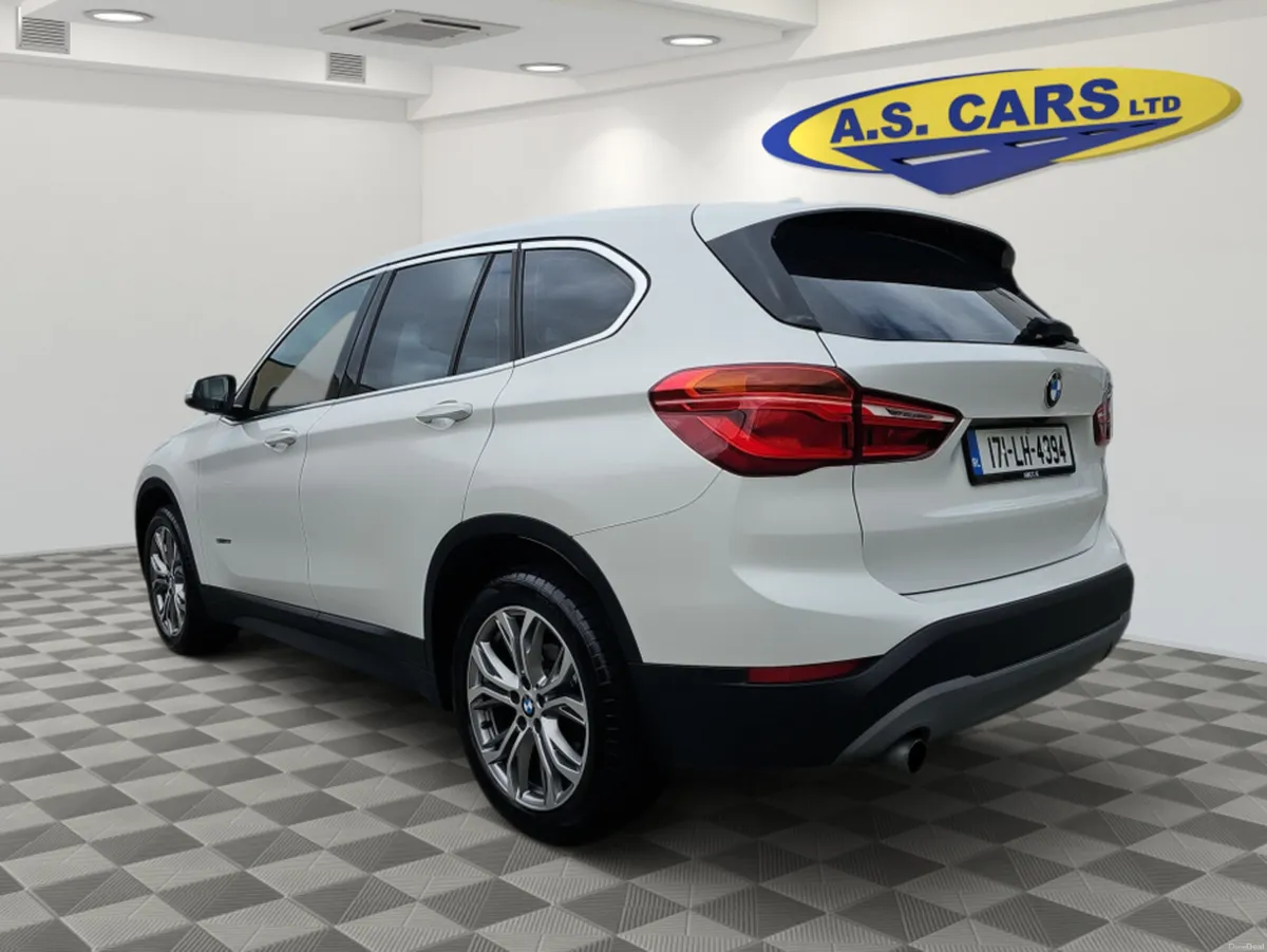 BMW X1 1.5L AUTO ** FULL BEIGE LEATHER  ** ELECTRI - Image 5