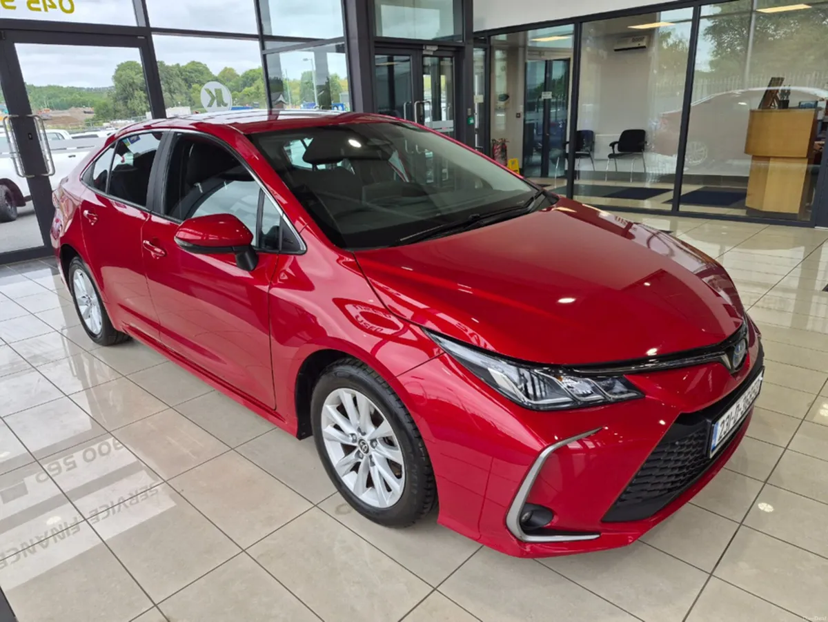 Toyota Corolla LUNA SALOON 4DR AUTO - Image 2