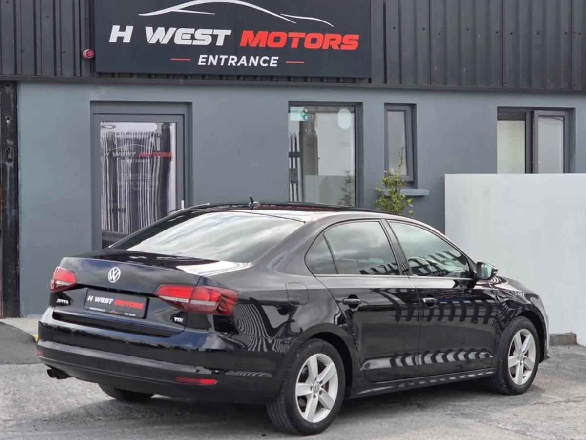 Volkswagen Jetta CL 2.0 TDI MANUAL 5SPEED 110BHP 4 - Image 3