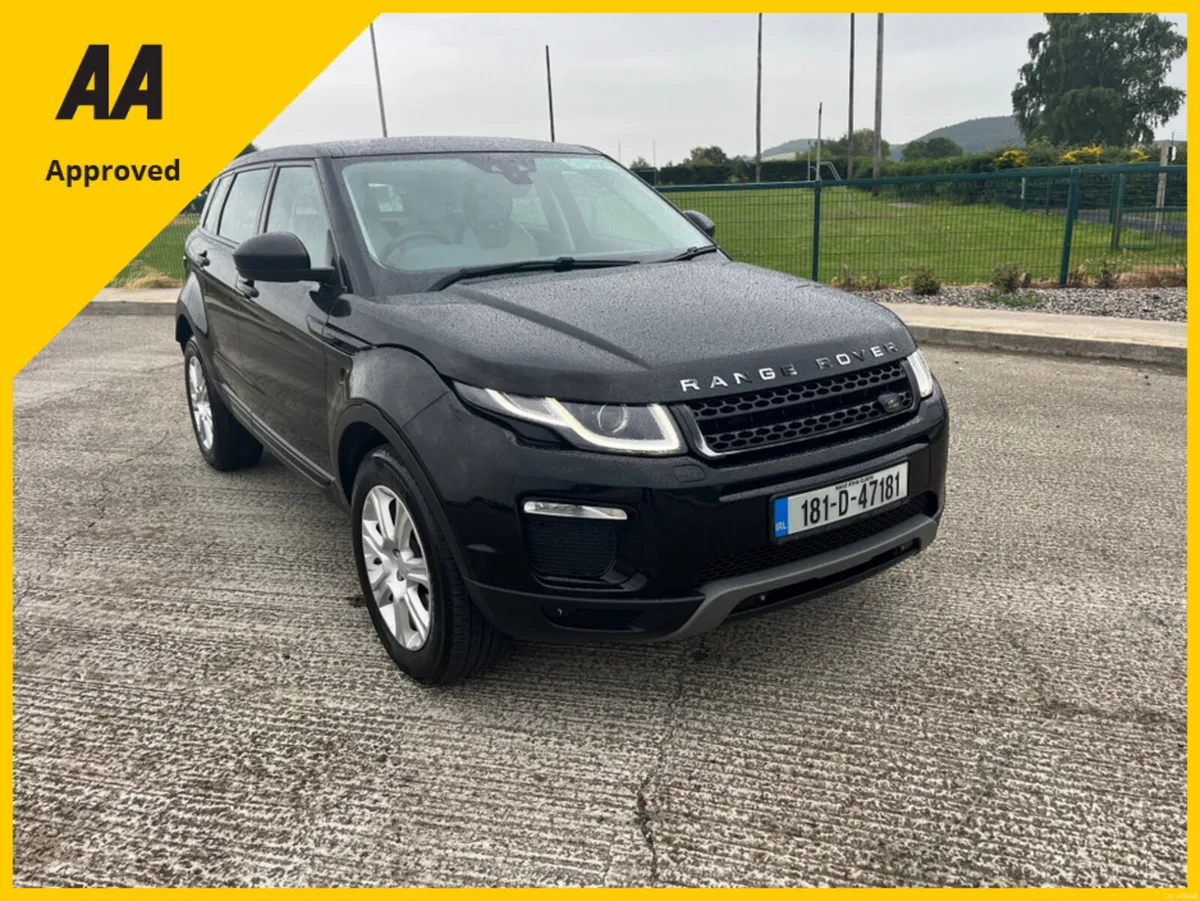 Land Rover Range Rover Evoque 2.0 TD4 SE TECH 5DR - Image 1