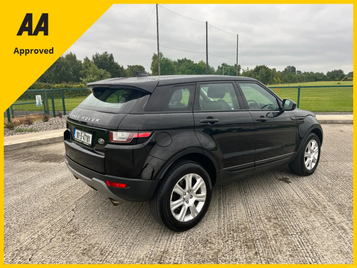 Land Rover Range Rover Evoque 2.0 TD4 SE TECH 5DR - Image 3