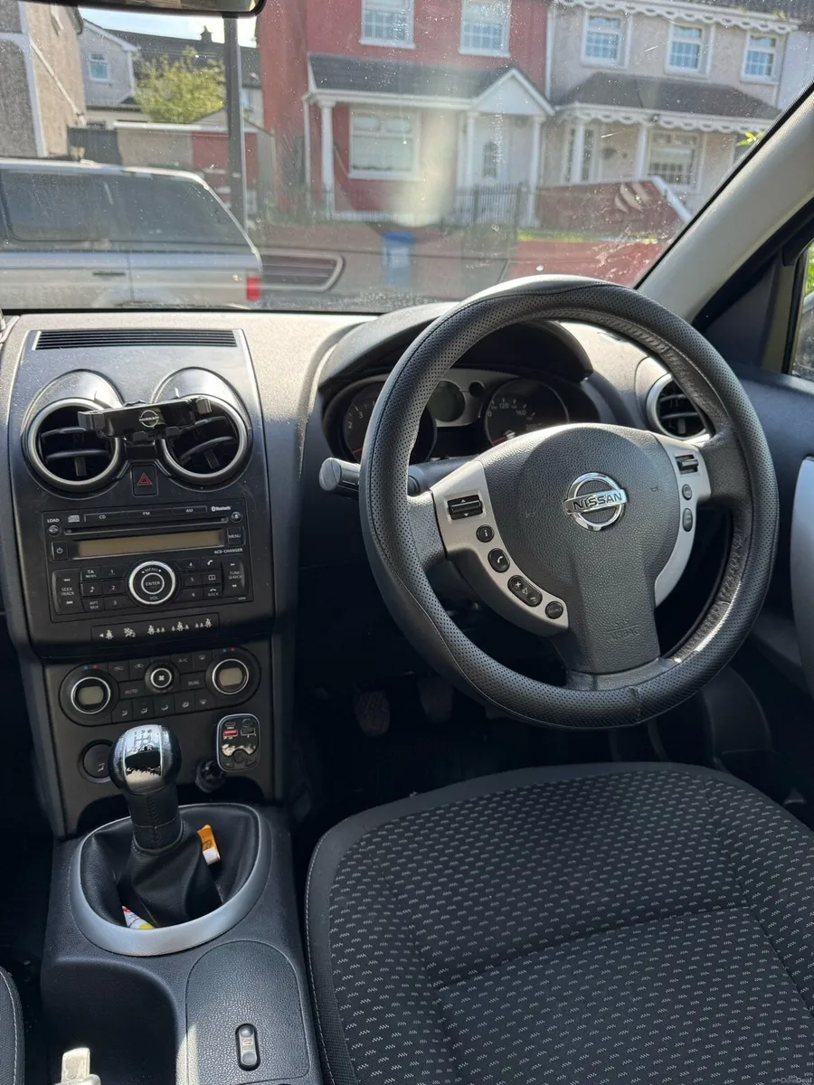 Car - Image 3
