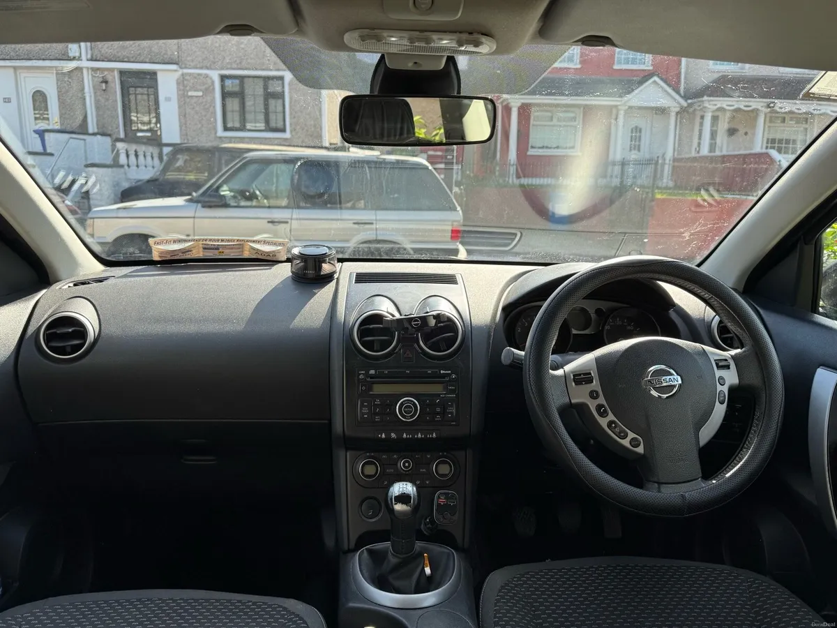 Car - Image 4