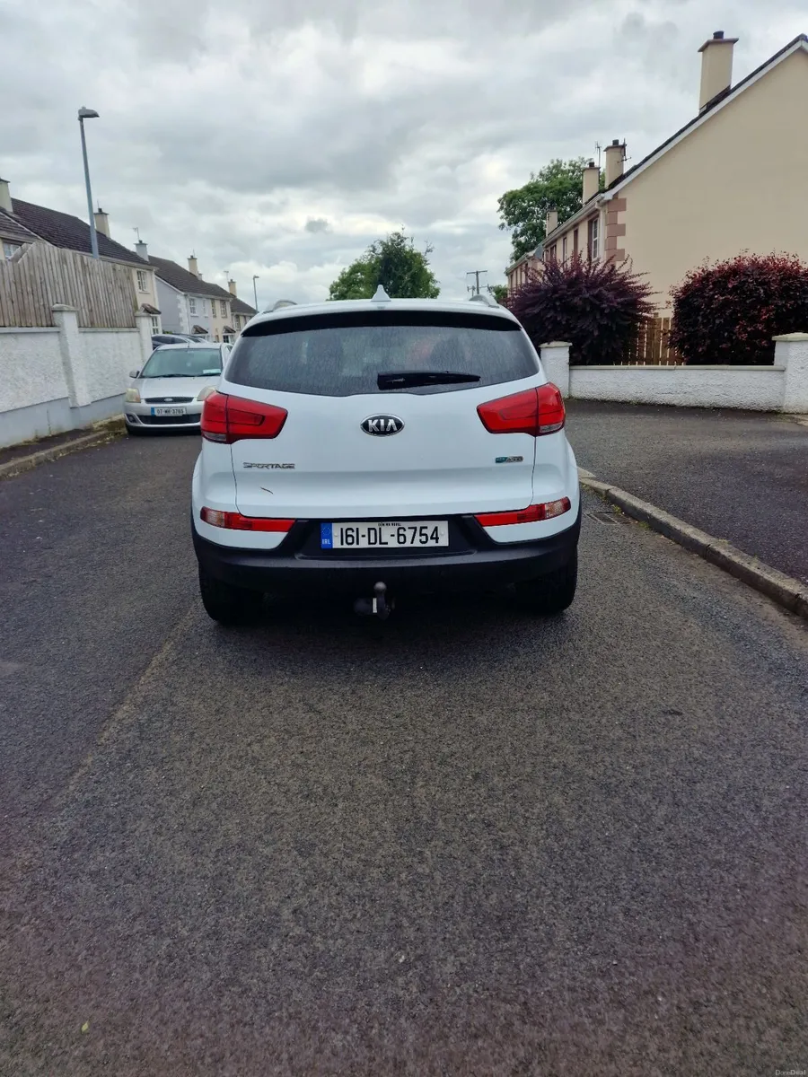 Kia Sportage 2016 - Image 2