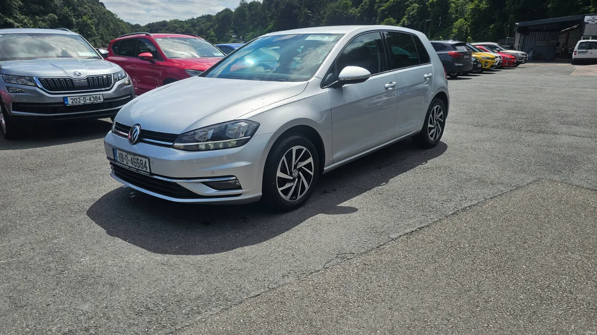 Volkswagen Golf 2019 1.0 tsi auto - Image 1