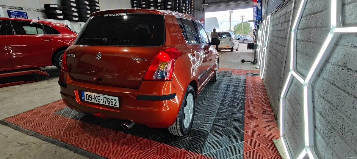 Suzuki Swift 2009 - Image 4