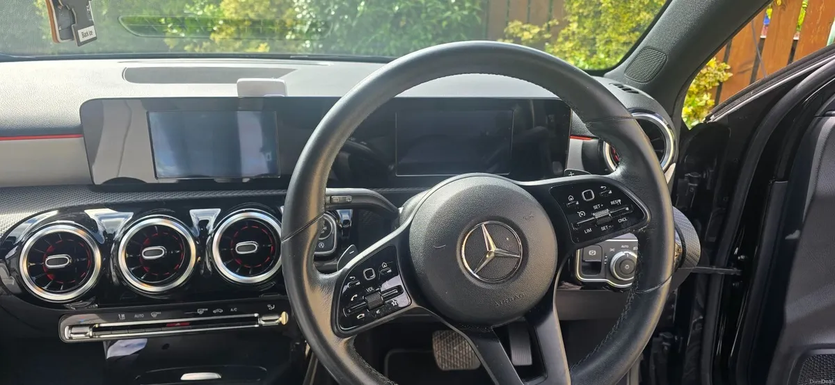 Mercedes-Benz A-Class 2019 - Image 6