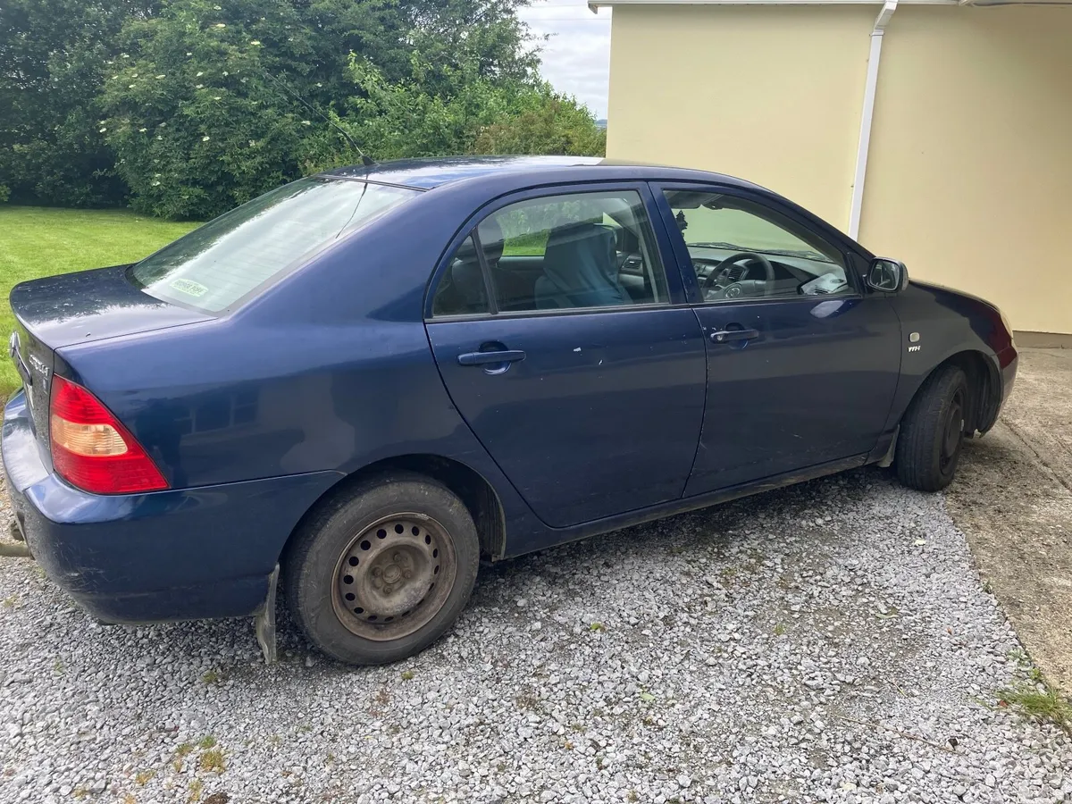 Toyota Corolla 2004 - Image 3