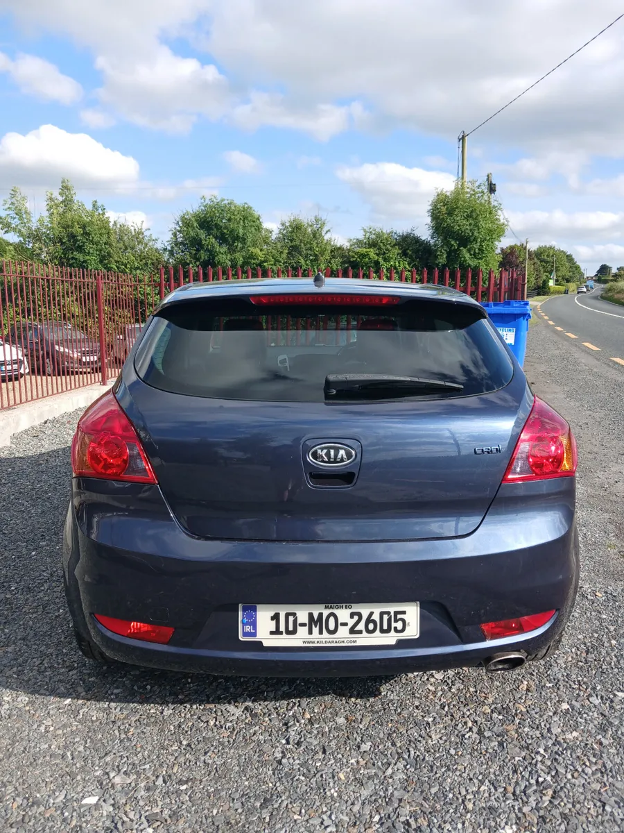 Kia Ceed 2010 dsl coupe comes with new test - Image 3