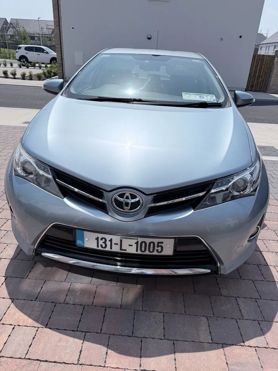 Toyota Auris 1.33 petrol Luna - Image 3