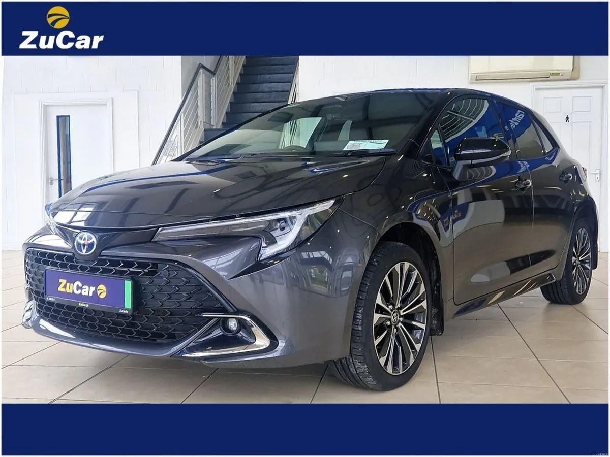Toyota Corolla 1.8 Hybrid Luna Sport Hatchback - Image 6