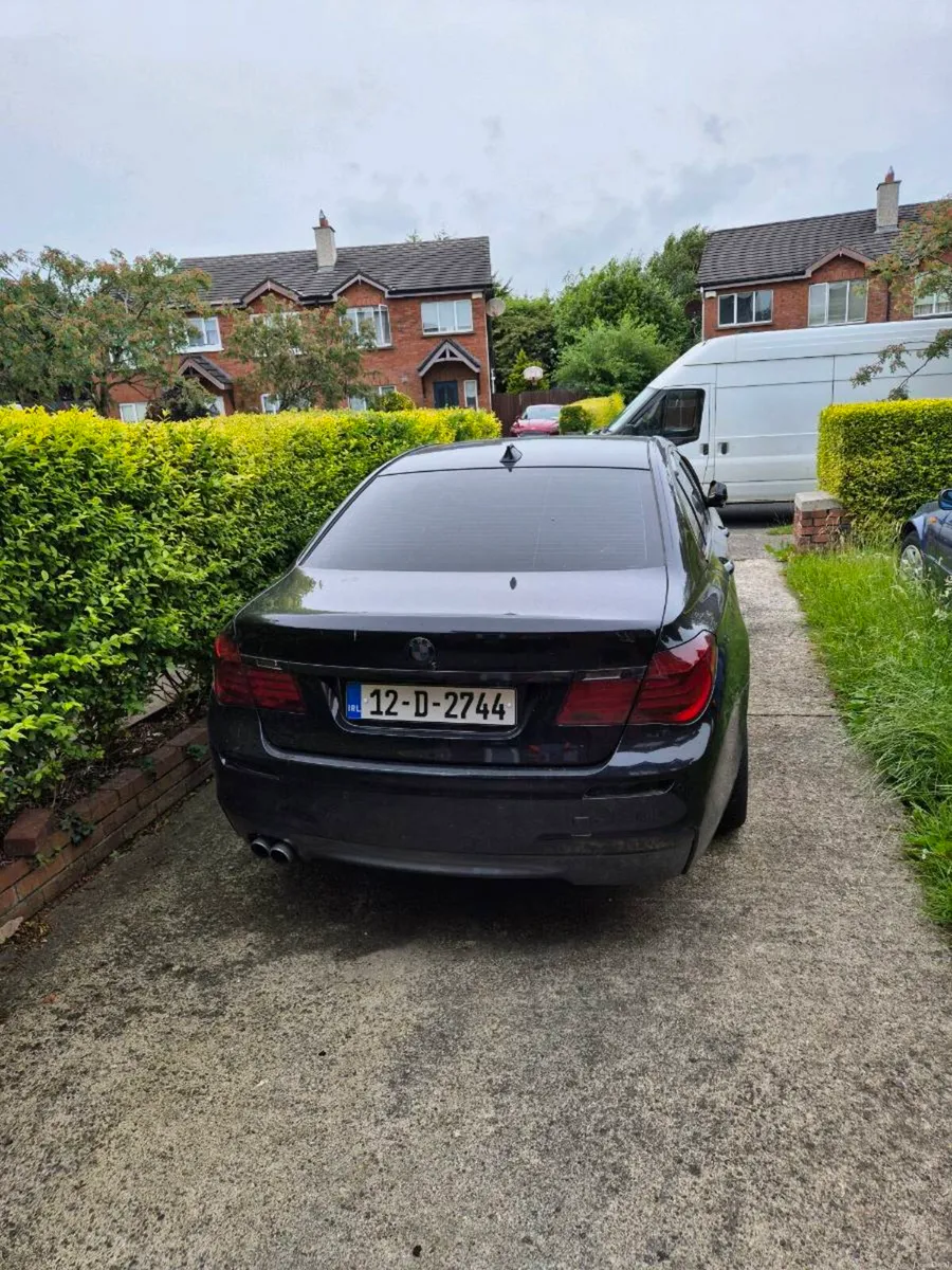 730 very good condition - Image 1