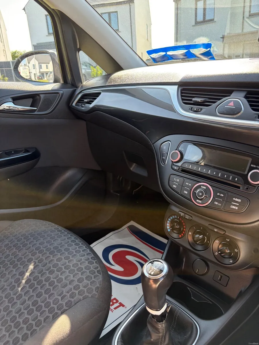 Opel Corsa 2015 - Image 3