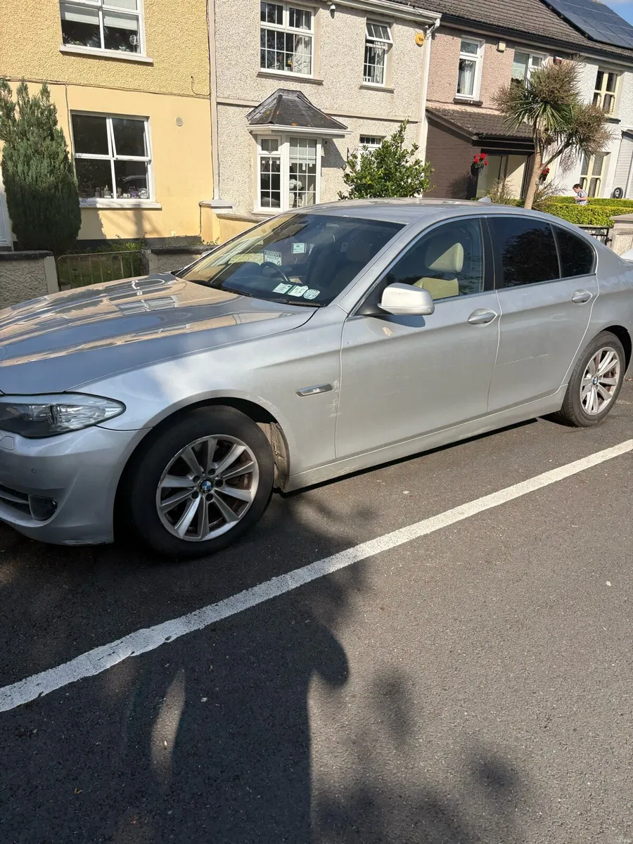 BMW 5 series - Image 2